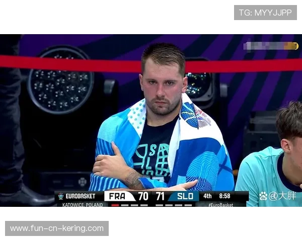 东契奇背打转身命中关键球——篮球场上的超凡绝技 东契奇背打转身命中关键球——篮球场上的超凡绝技